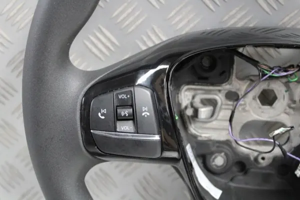 Ford Fiesta MK8 Ohjauspyörä OEM H1BB-3600-BA Monitoimi image 5