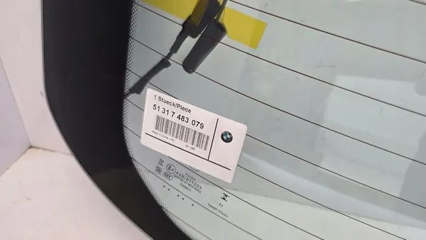 BMW X3 G01 bakluckeglas OEM 7483079 - Begagnad image 4