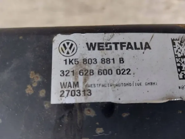 Kit d'attelage OEM 1K5803881B pour Volkswagen Golf VI image 3