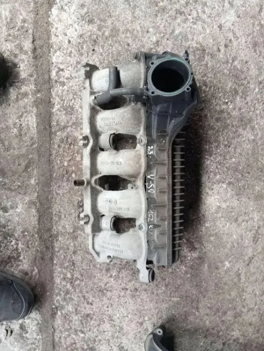 Colector de admisión OEM 30650184 para Volvo S80 I 2.5L image 2