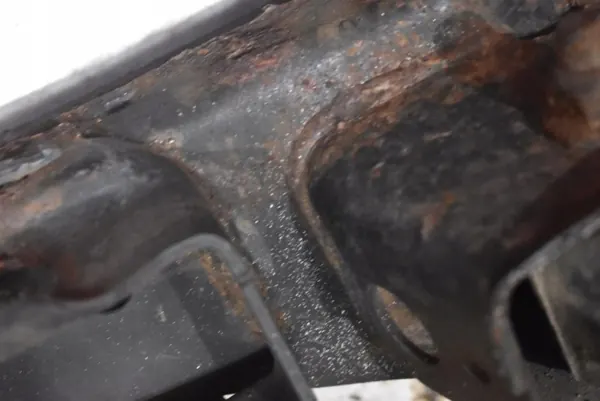 OEM mamAUTO-1052896- Taka-Akselikori Jeep Grand Cherokee image 5