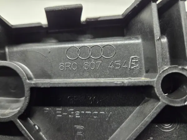 AUDI Q5 Deslizamento de montagem do para-choque traseiro direito 8R0807454B image 3