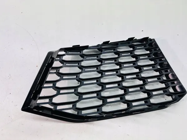 Griglia Destra Audi RS4 RS5 B9 OE 8W6807682P image 2