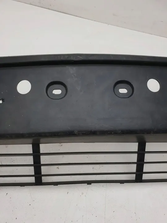 BMW e34 rifinitura paraurti anteriore 1934337 image 6