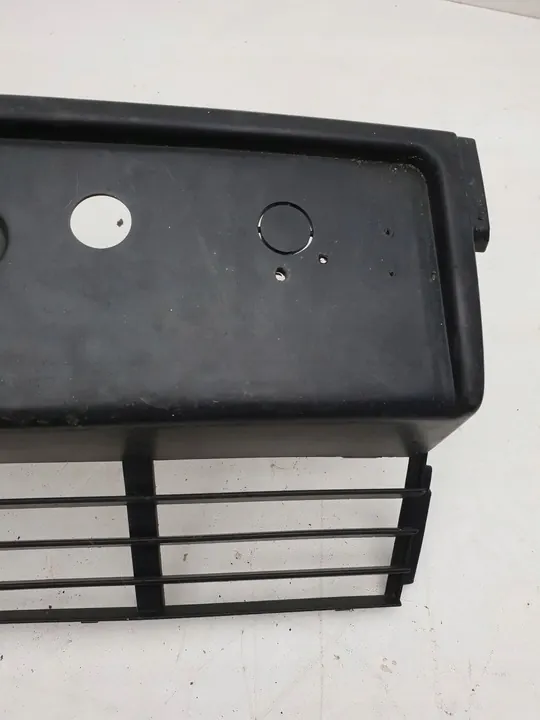 BMW e34 rifinitura paraurti anteriore 1934337 image 7