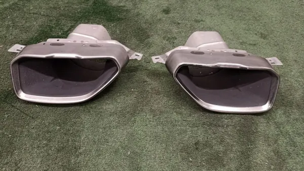 BMW 3 G20 G21 G26 Pontas de escape OEM 8058659 8058660 image 2