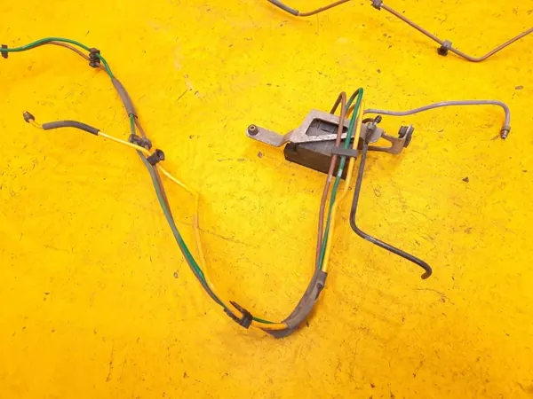 Tesla Model S Luftfederungs-Ventilblock OEM 15152400272 image 7