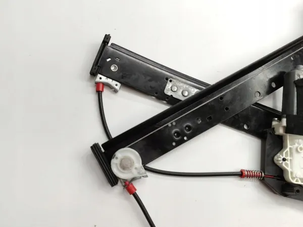 Elevador de vidro direito Mitsubishi Colt 98031402AF0 image 2