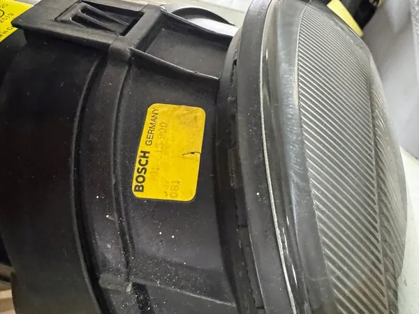 Porsche OE 993-631-031-00 Linker Koplamp image 5