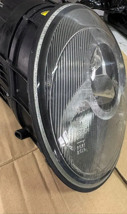 Porsche OE 993-631-031-00 Linker Koplamp image 9