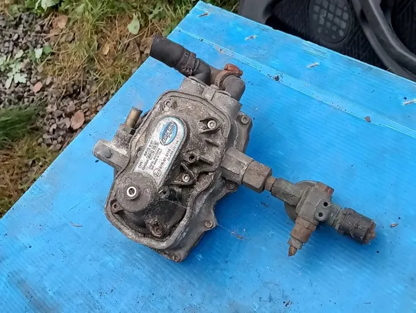 LPG-Gasreduzierer OEM 67R-010110 für Ford image 2