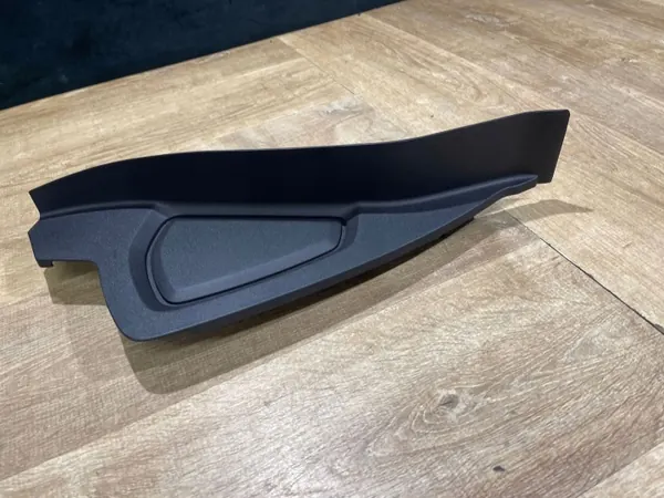 Rechter zijbeschermer dashboard OEM J8a204480hw image 2