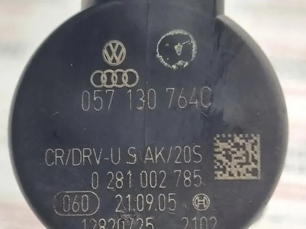 Regulador presión combustible OEM 057130764C VW Touareg image 7