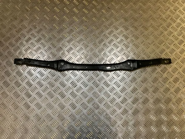 Volvo XC60 2020 Etuapukansi OEM 31698320 image 2
