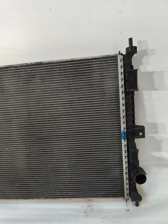 Radiateur d'eau Opel Grandland X OEM 9811401480 image 7