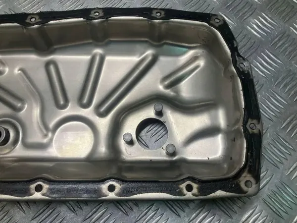Öljypannu OEM 06M103602P Audi Porsche Cayenne 3.0:lle image 6