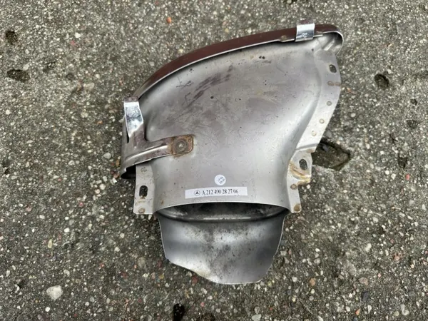Mercedes Classe E 212 Ponta Escape Esquerda OEM A2124902827-06 image 6