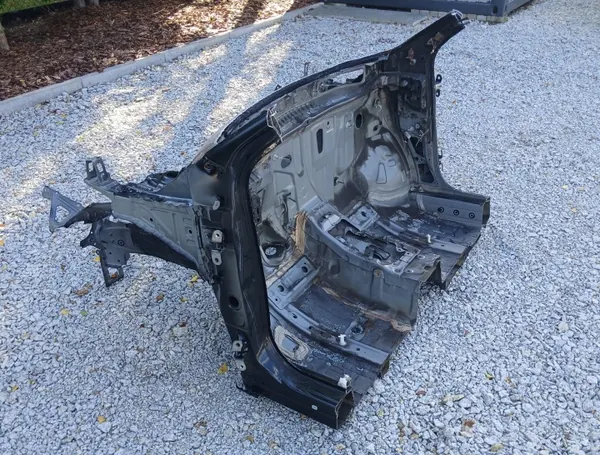 Carril cuarto delantero izquierdo Toyota OE OEM podłużnica LEWA przód image 2