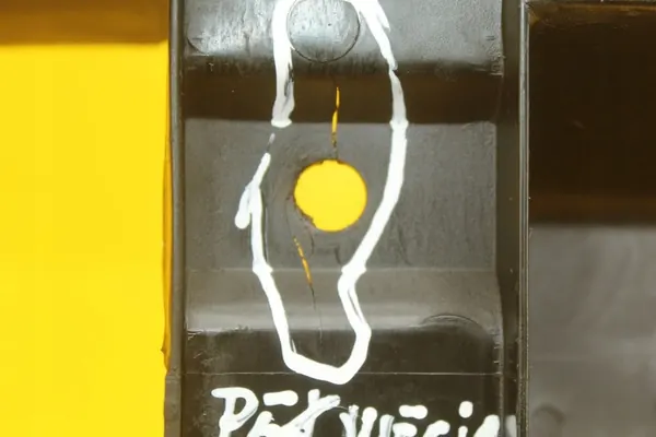 Vorderer Kunststoffverstärkung VW Transporter T4 image 7