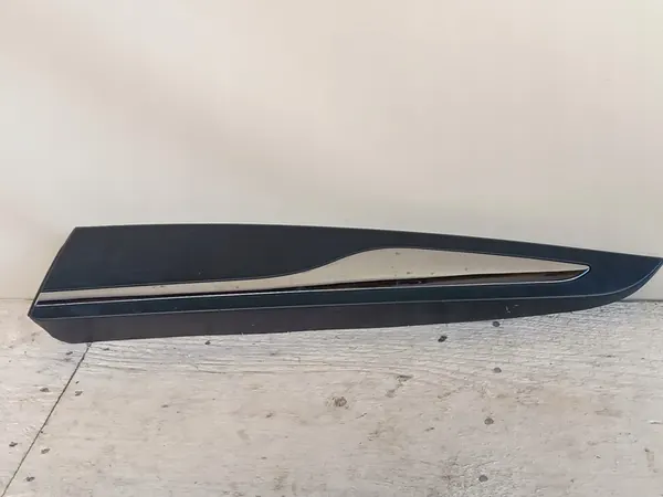 RENAULT CLIO IV Left Rear Door Trim 828772096R image 5