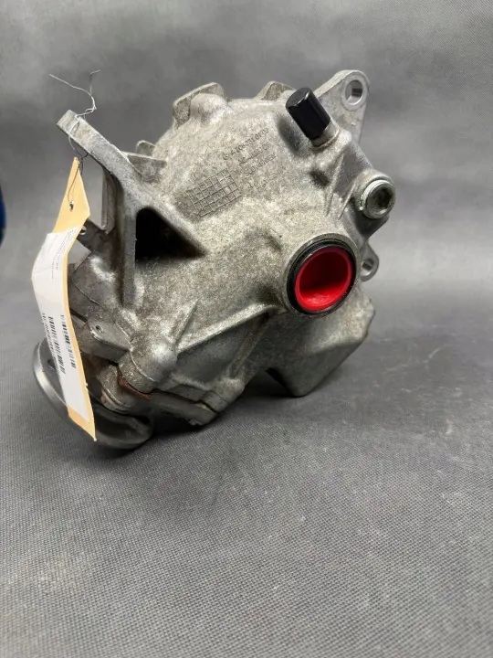 Mercedes Framdifferential OEM A2053304107 Begagnad image 3