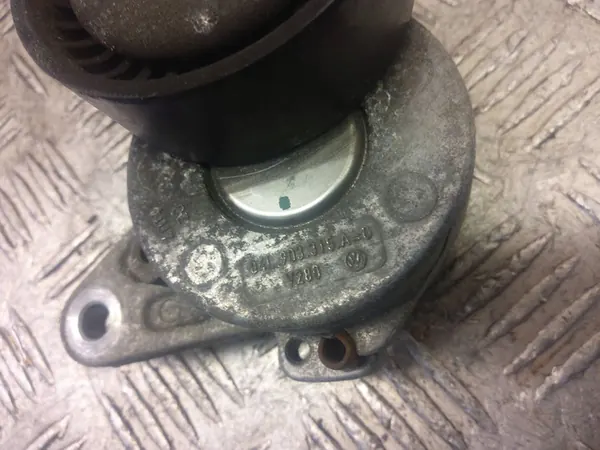 Vaihtovälineen jännittäjä Seat Leon (5F) 04L903315A image 6