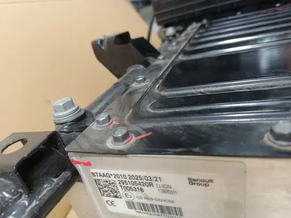 Batterie hybride OEM 295105420R 100Ah pour Renault Dacia image 3