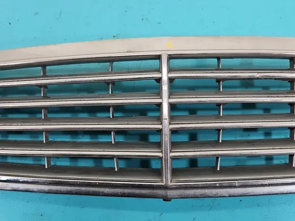 Griglia Mercedes W203 Sedan 00-04 image 3