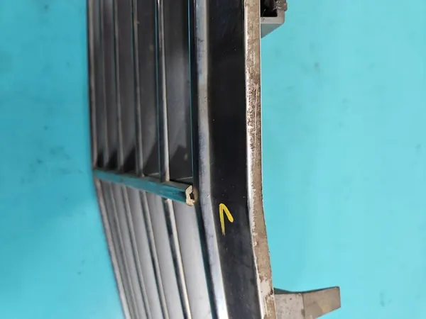 Griglia Mercedes W203 Sedan 00-04 image 4