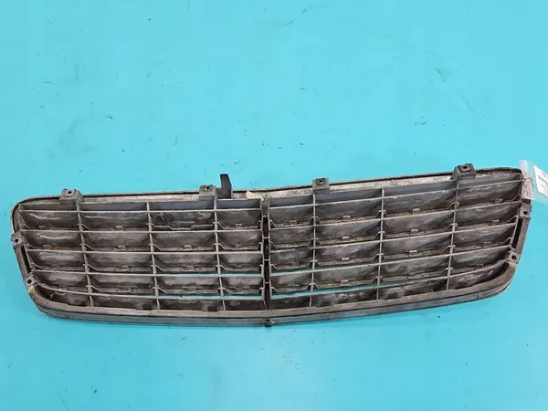 Griglia Mercedes W203 Sedan 00-04 image 8