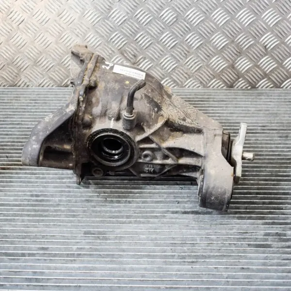 Taka-akselin tasauspyörästö Mercedes GLE W166 A1663510808GD01618 image 3