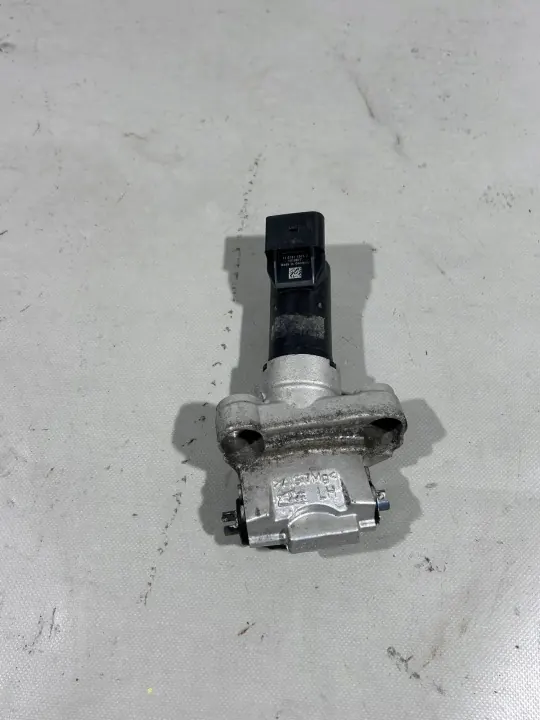 VW OEM 7P0609723B Linker Heck-Handbremsmotor image 4