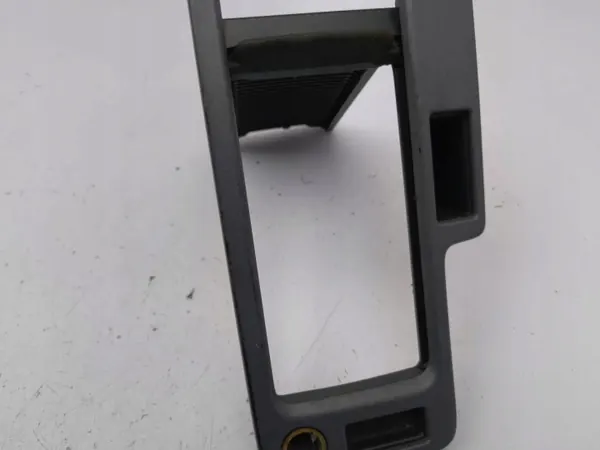 Volvo V50 2009 Middenconsole afwerking OEM 30755390 image 8