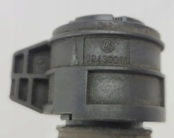 AUDI A6 C6 Getriebeanschluss 09430010 image 6