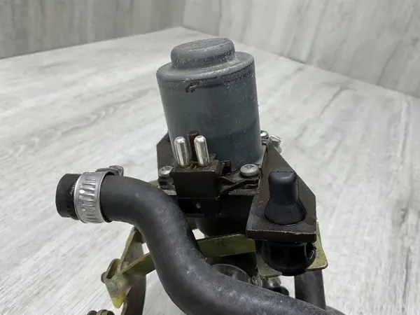 Lämmitysventtiili OEM 0018351064 Mercedes-Benz SL R129:lle image 5