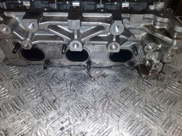 Jeep Grand Cherokee WK2 3.0CRD Cabeçote Esquerdo OEM 90352085F image 4