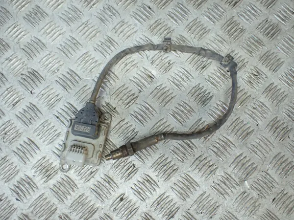 NOx-sensor OEM 24001899 för GMC Sierra 3.0D image 3