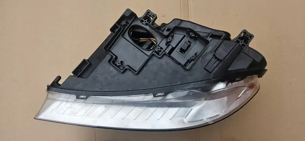 Volvo V70 XC70 S80 Bi Xenon Oikea Euro ZKW 31383541 image 8