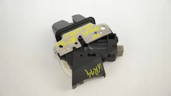 Fecho de porta-malas OEM 360208256 para VW Passat B7 Sedan image 10