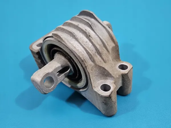 Motorfäste OEM 8742123 för BMW iX3 G08 elbil image 2