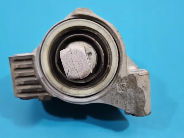 Motorfäste OEM 8742123 för BMW iX3 G08 elbil image 4
