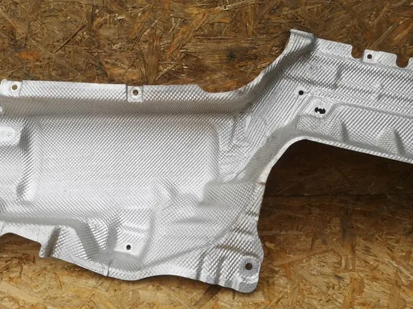 Escudo térmico LK72-U114B04-AB para Discovery Sport L550 image 3