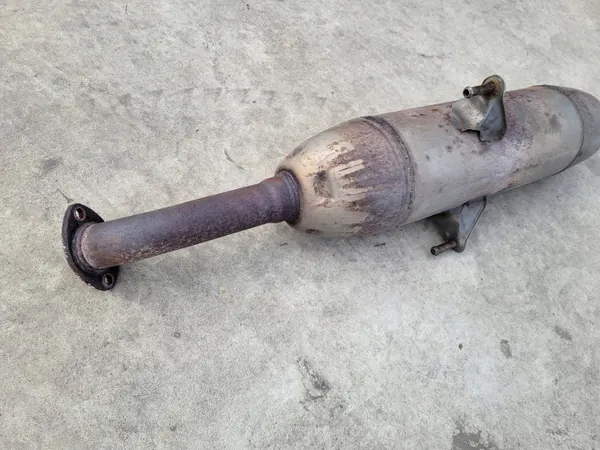Toyota OE PRKA11421729 10N04 Centrale Demper image 3
