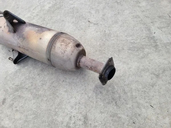 Toyota OE PRKA11421729 10N04 Centrale Demper image 4