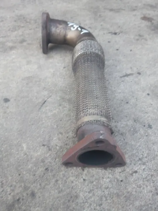 Tuyau EGR OEM 059131790L pour Audi 2.7 TDI A6 C6 image 3