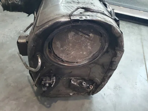Catalyseur OEM AUST129185 pour DAF XF FT 480 image 10