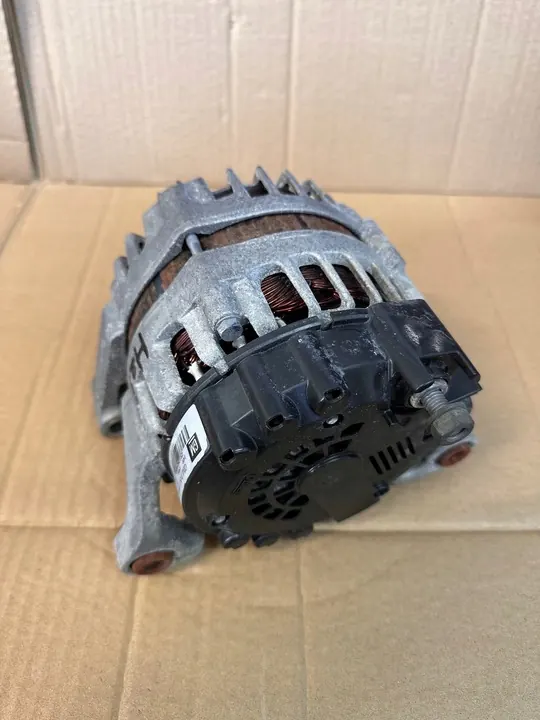 Vaihtovirtageneraattori Opel Astra J 2014 13588290 image 3