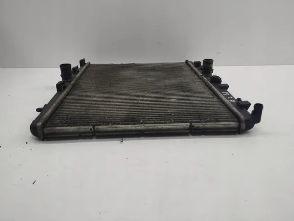 Radiateur d'eau Peugeot 2008 OEM 873461000 Occasion image 4