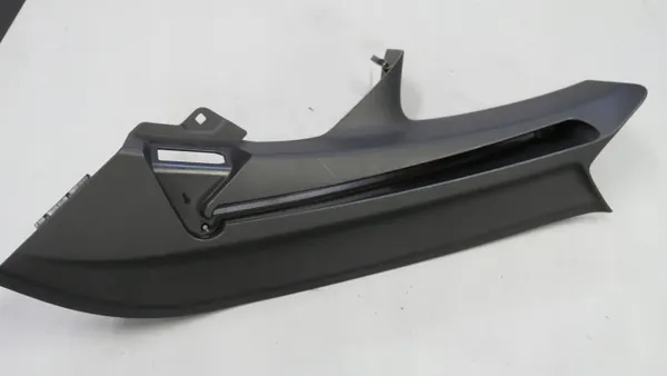 BMW G31 D-pilaarafdekking Rechts OEM 7385490 8070632 image 4