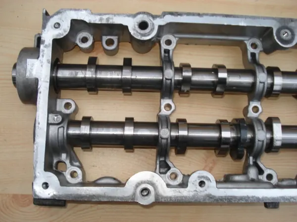 Arbre à cames OEM 04L103308B pour VW Crafter T6 2.0 TDI image 7